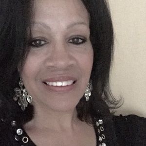 Meet your Posher, Shirley